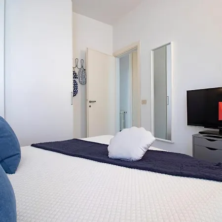 Sul Mare-5-minute Walk-free Parking Marina di Pietrasanta