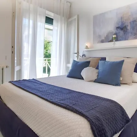 Sul Mare-5-minute Walk-free Parking Marina di Pietrasanta